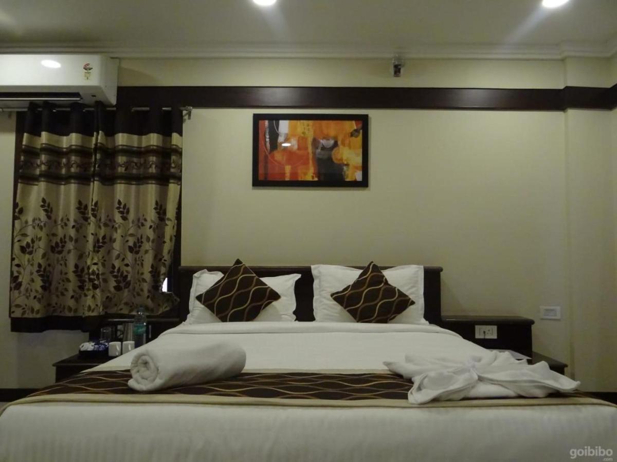 Hotel Rose Mansion Manyata Tech Park Bangalore Luaran gambar